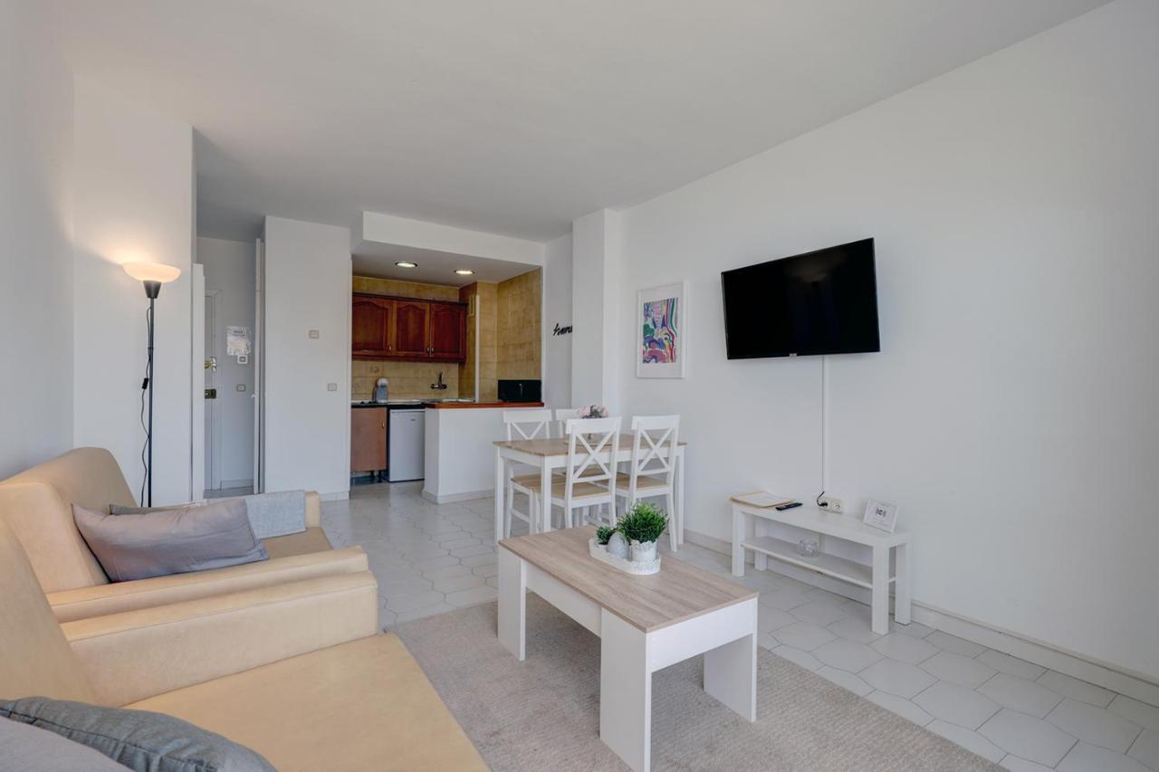 Apartamento 095 - Bright & Comfortable Holiday With Water Park & Sea Views